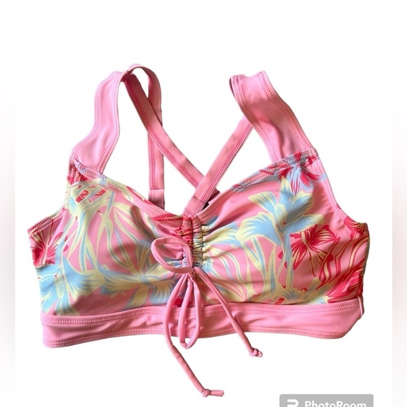 5/$25 LuckyBop three piece swimwear in pink floral pattern size small - Picture 3 of 10